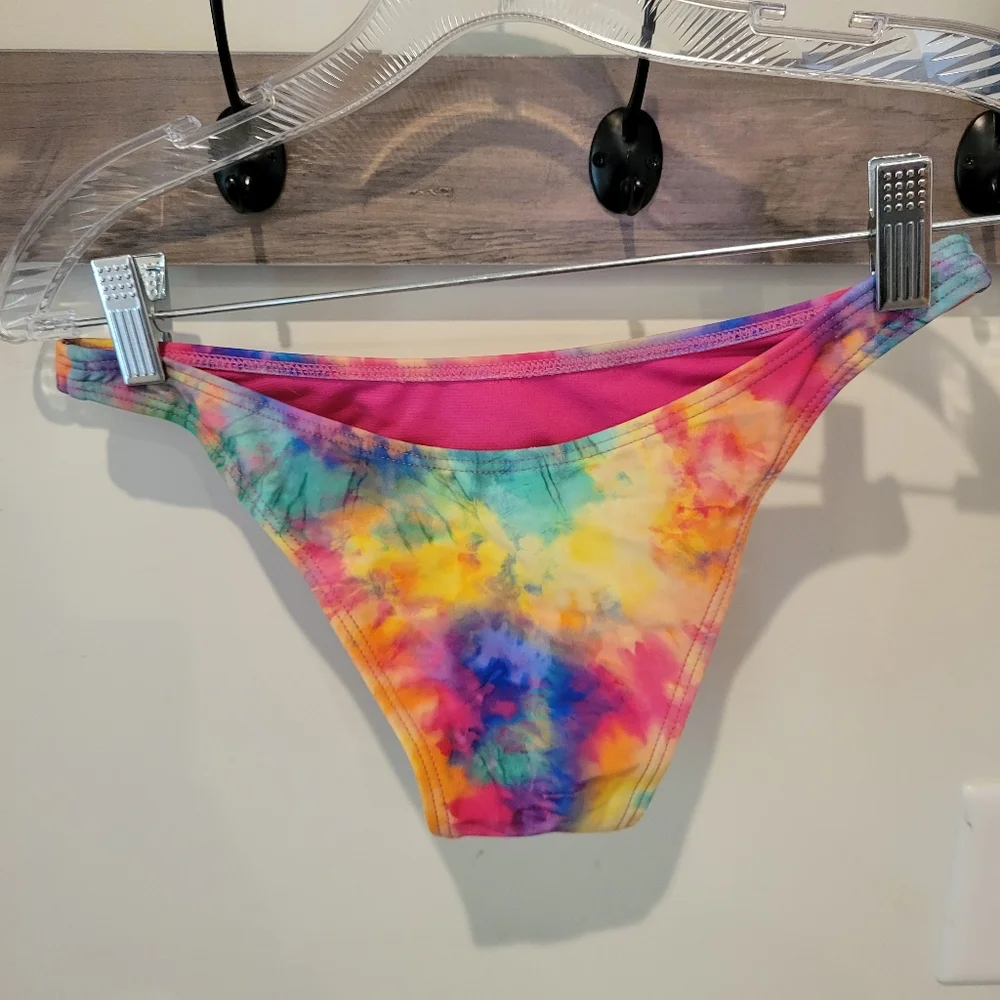 Hot Topic Tie Dye Bikini - Picture 5 of 6